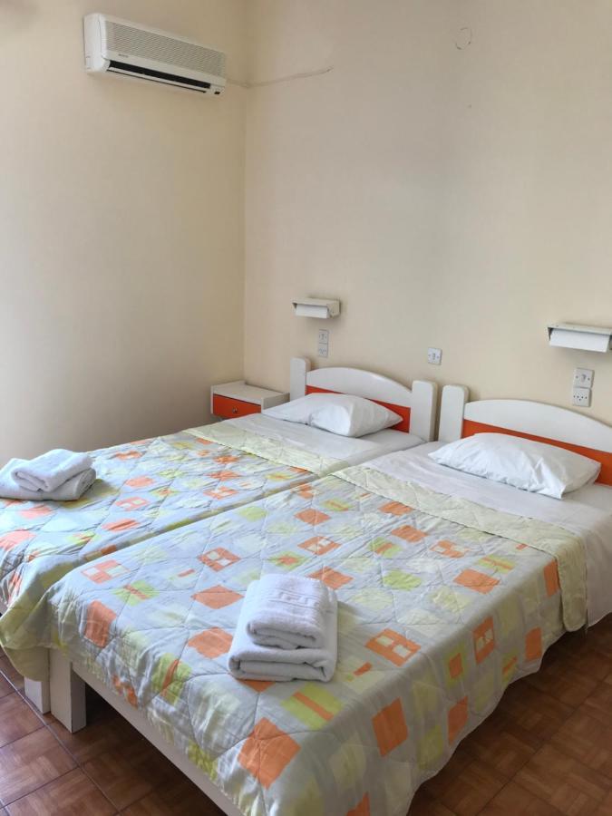 Metropol Studios Nidrí Kültér fotó