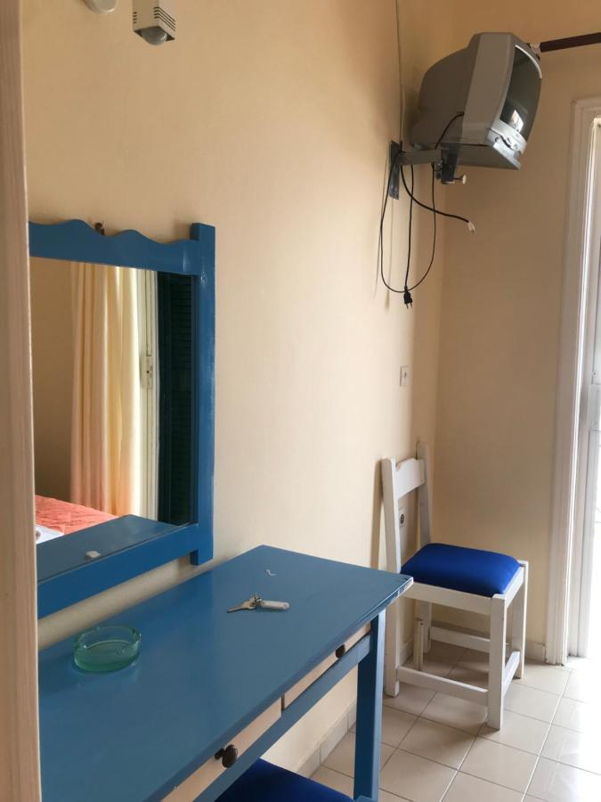Metropol Studios Nidrí Kültér fotó