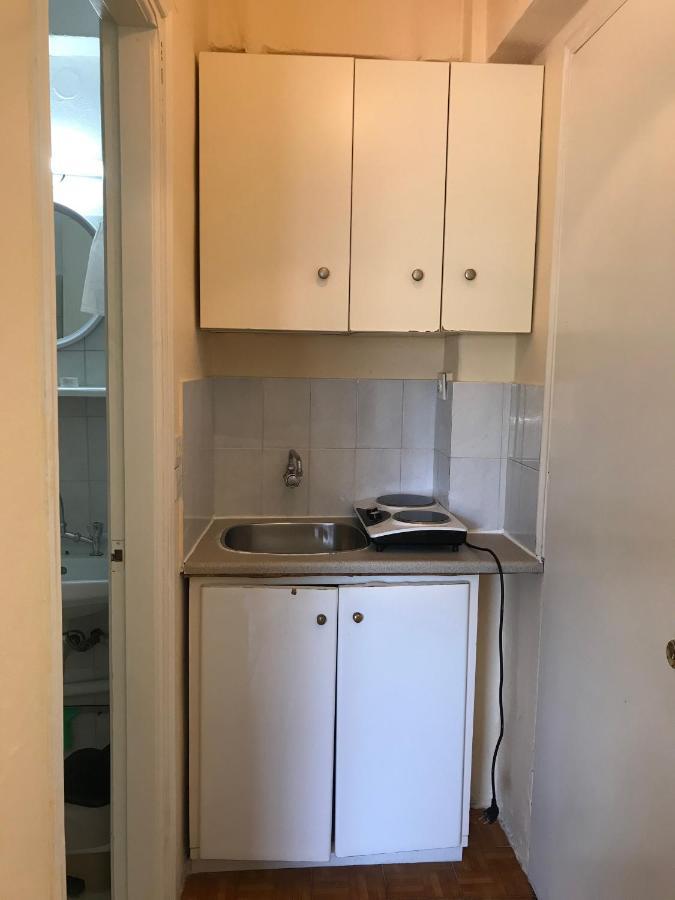 Metropol Studios Nidrí Kültér fotó