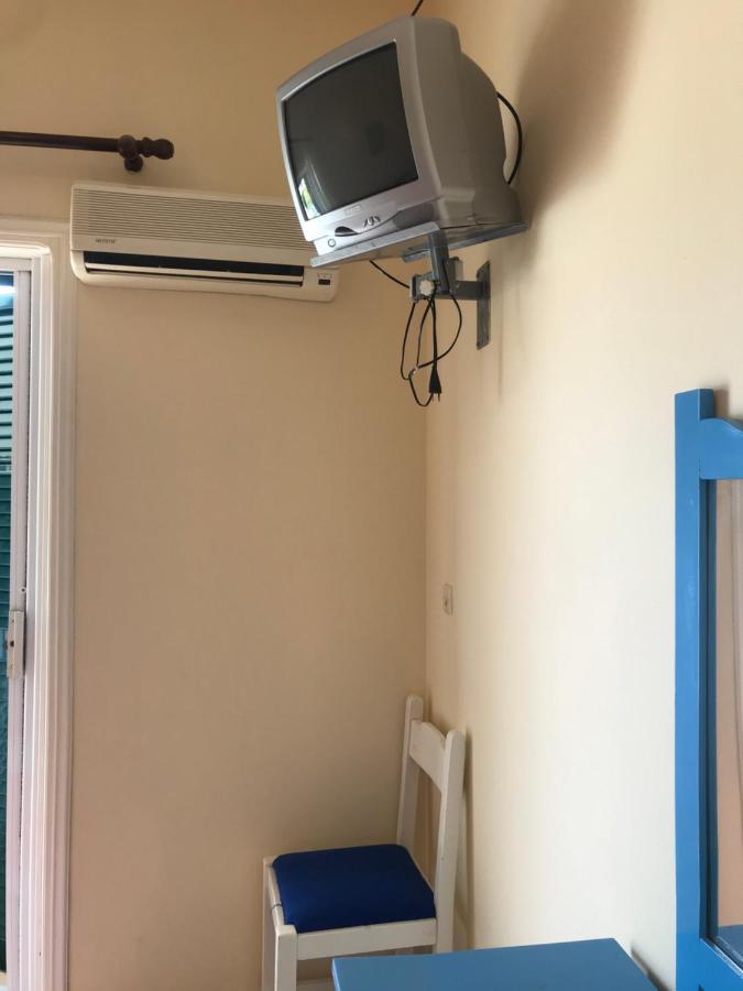 Metropol Studios Nidrí Kültér fotó